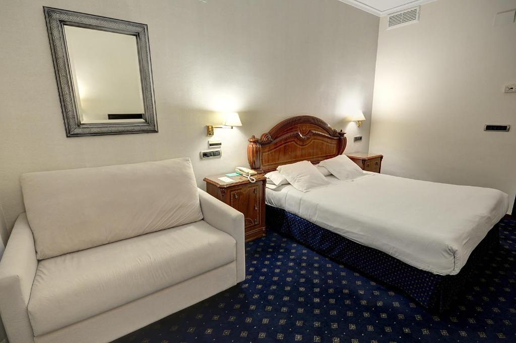 Hotel Vila-real Palace photo 2