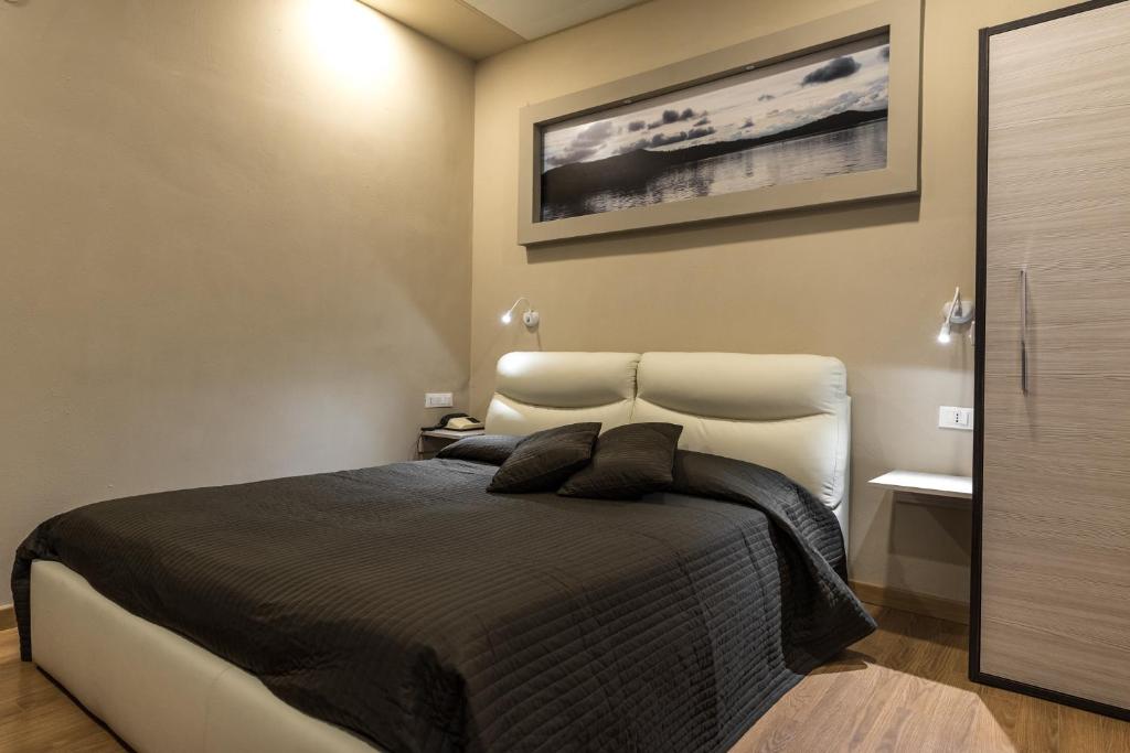 Hotel Royal photo 3