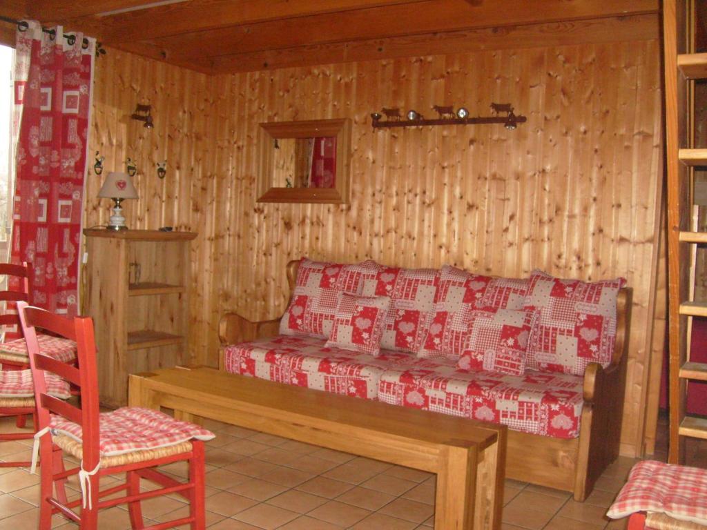 Rustic chalet with a dishwasher in the High Vosges photo 2