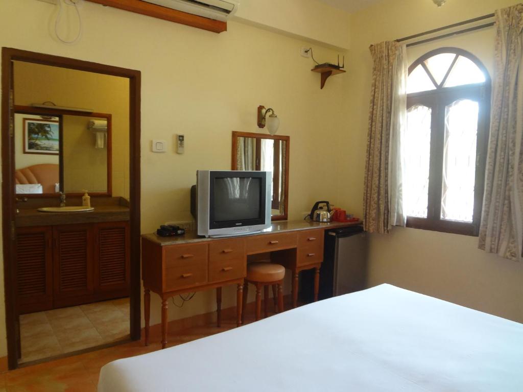 Двухместный (Классический двухместный номер с 1 кроватью), Hacienda De Goa Resort