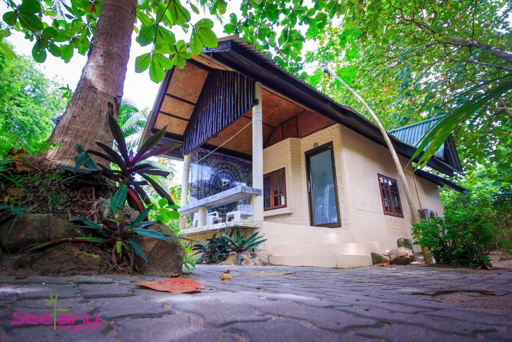 Seetanu Bungalows photo 2