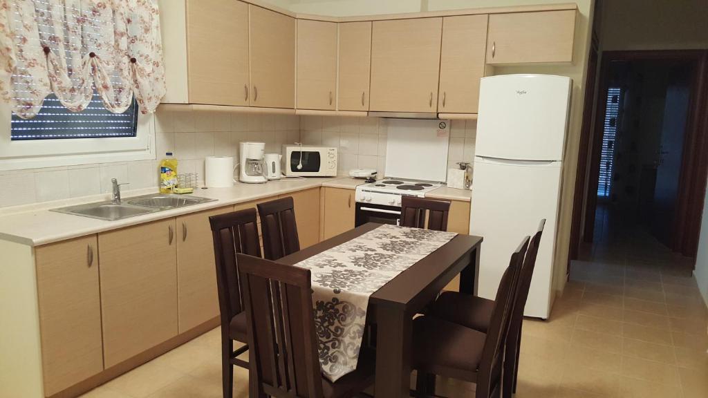 Keramoti Luxury Apartments photo 4
