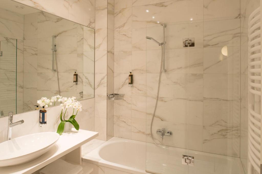 Двухместный (Улучшенный двухместный номер с 1 кроватью), Hotel Wandl