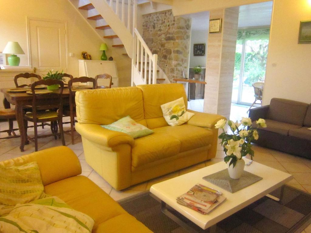 Superb holiday home in Escalles near the sea photo 1