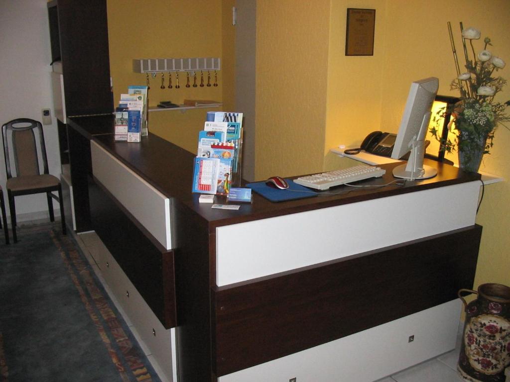 Parkhotel Phoenix Garni photo 3