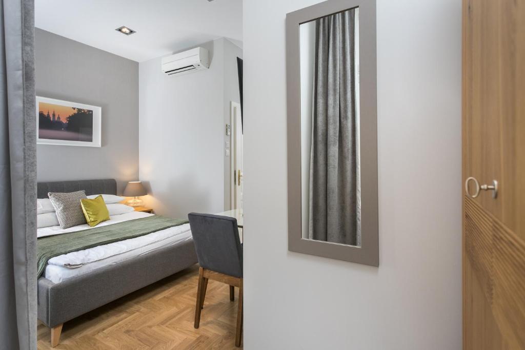 Двухместный (Двухместный номер с 1 кроватью), Venetian House Market Square Aparthotel