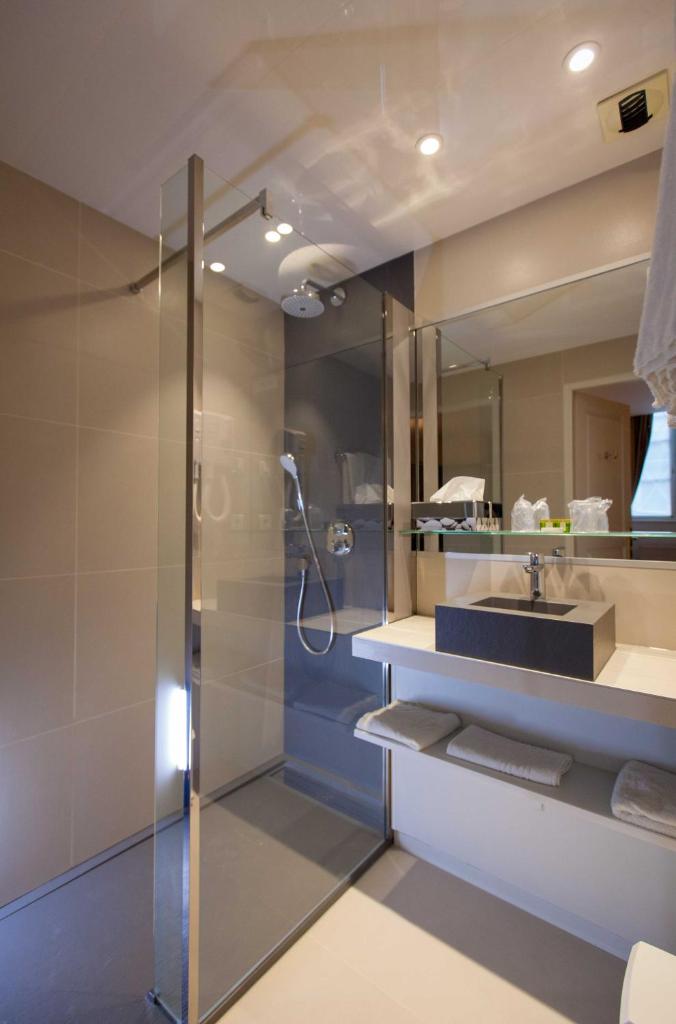 Logis Hôtel Le Cheval Blanc photo 2