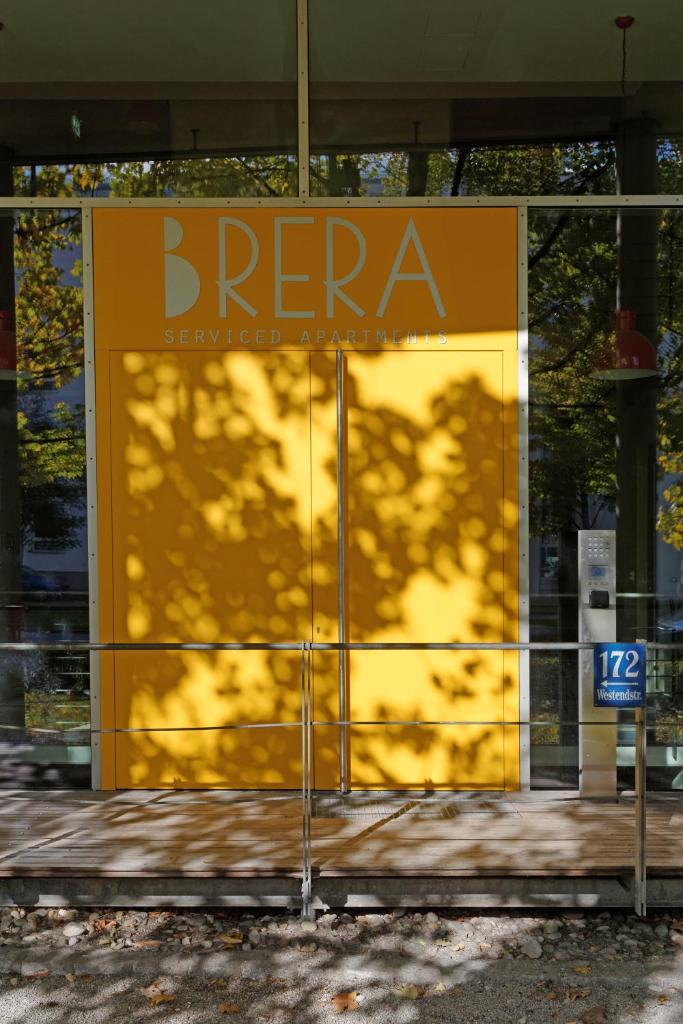 Апартаменты (Amazing Apartment with Kitchen), Brera Serviced Apartments Munich
