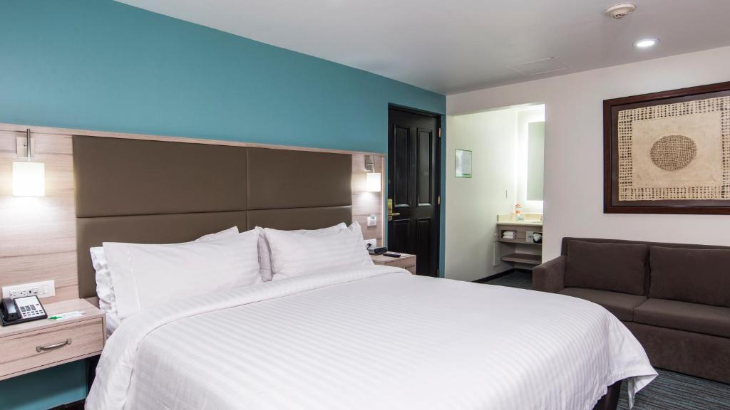 Одноместный (Номер, определяемый при заезде), Holiday Inn Hotel & Suites Mexico Zona Rosa