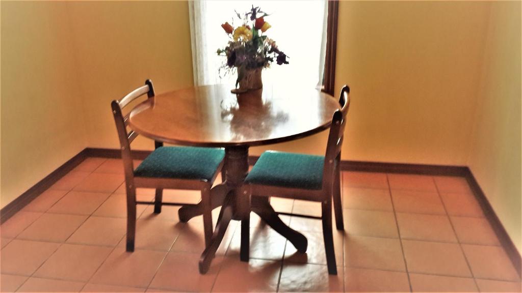 Heatherlie Cottages Halls Gap photo 3