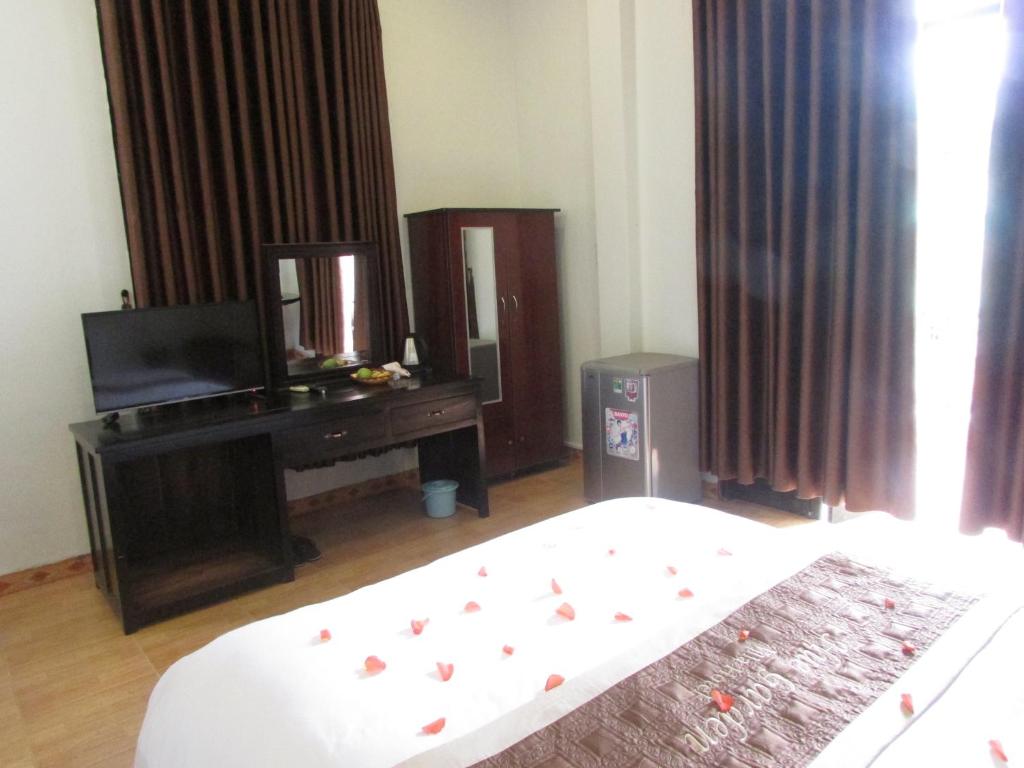 Двухместный (Улучшенный двухместный номер с 1 кроватью), Hue Garden Villa Hotel