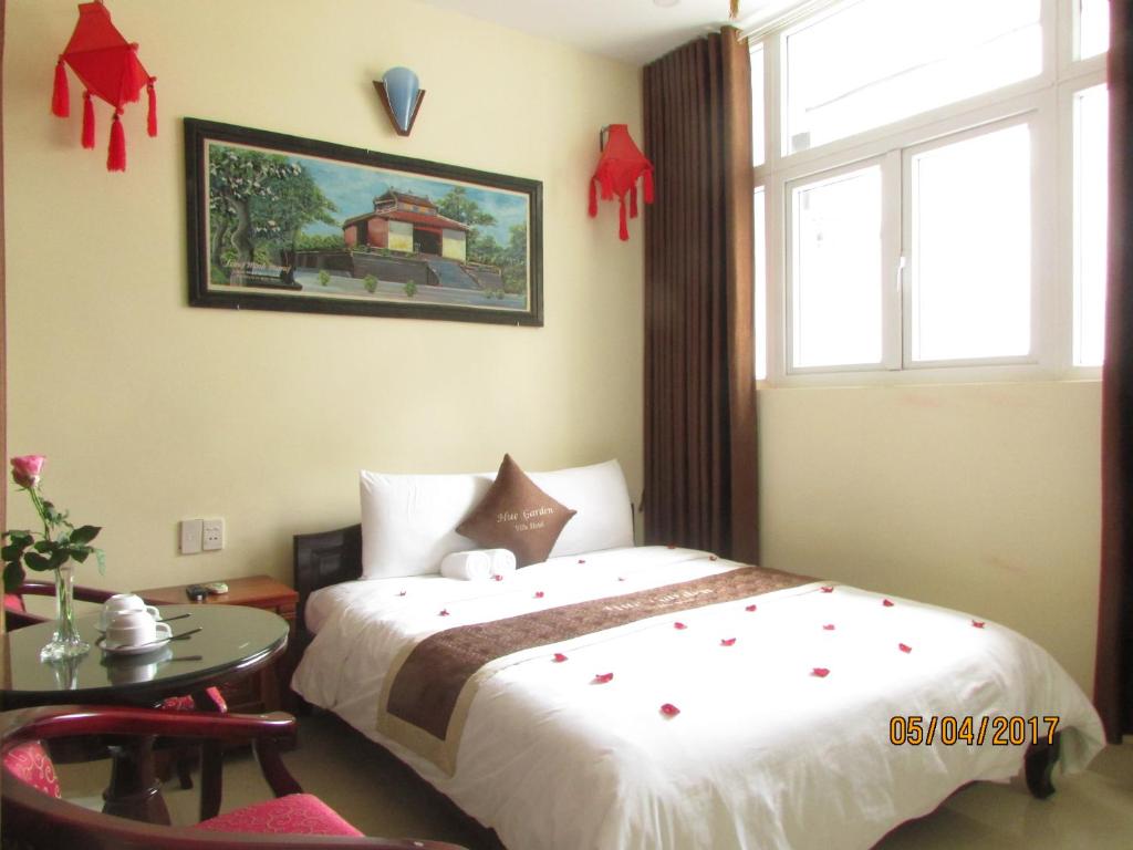 Двухместный (Улучшенный двухместный номер с 1 кроватью), Hue Garden Villa Hotel