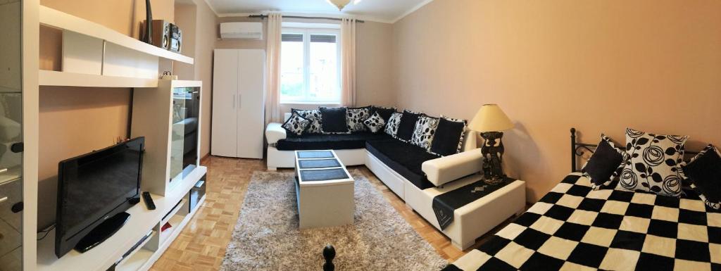 Apartment Wali photo 1