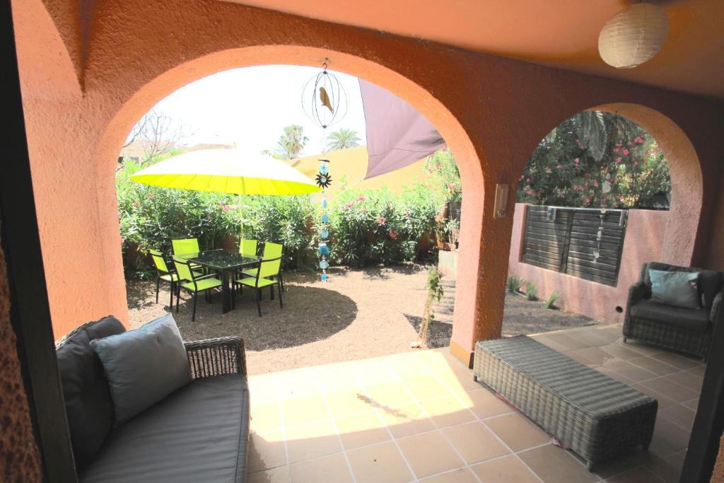 ARENDA Miami Playa Holiday Home Terracota photo 4