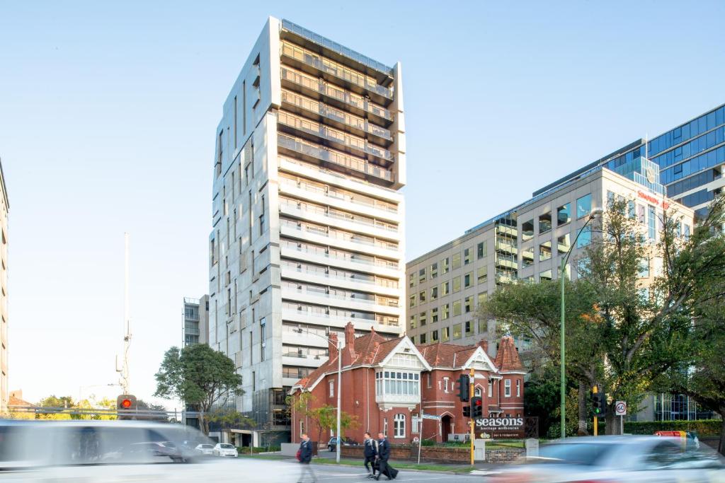 Seasons Heritage Melbourne