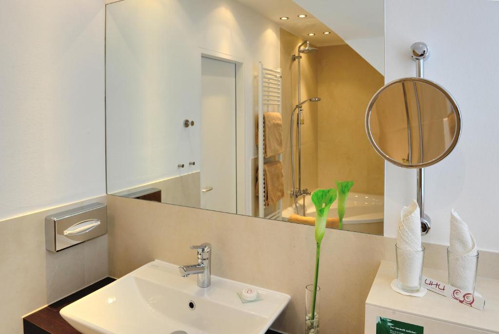 Сьюит (Двухместный люкс с 1 кроватью), Hotel Uhu Garni - Superior