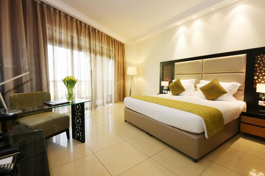 Сьюит (Апартаменты с 1 спальней), Курортный отель Bahi Ajman Palace Hotel