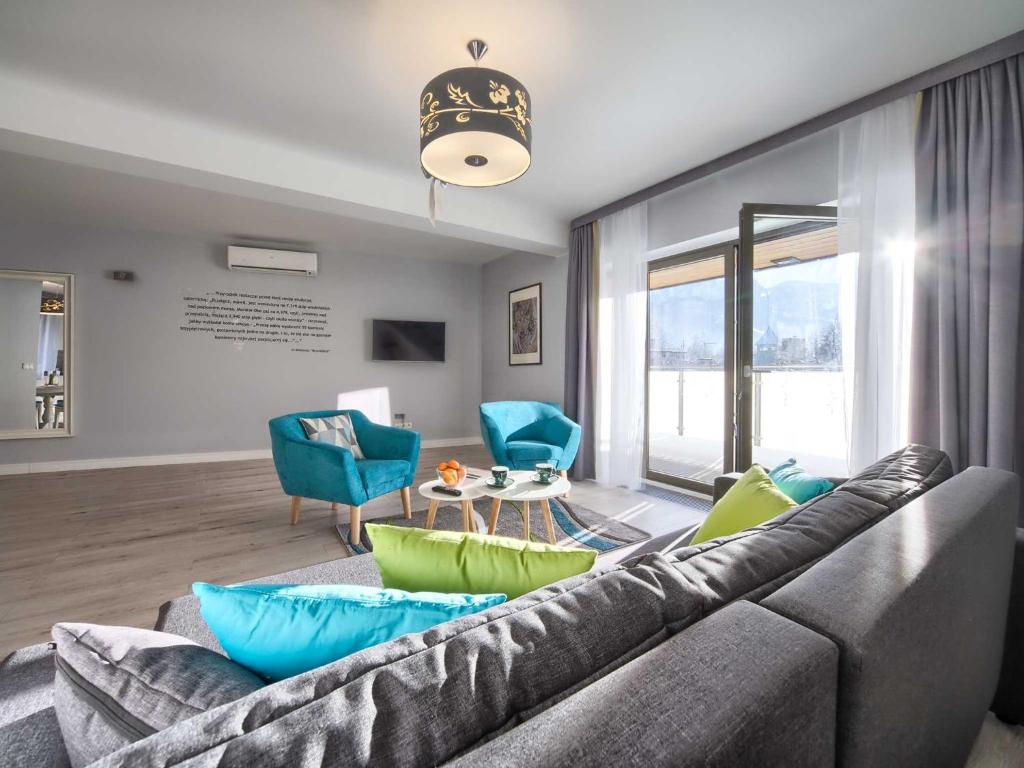 VisitZakopane - Mountain Pass Apartment - Tap to explore photos
