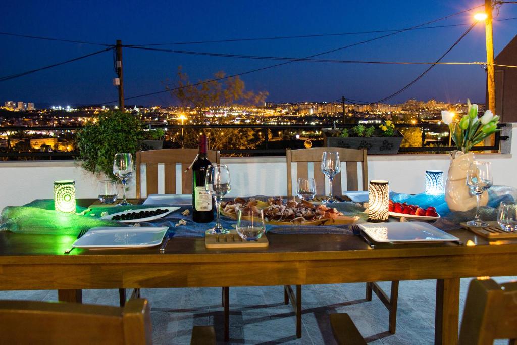 Villa with a heated Pool near Split with Magnificent View photo 1