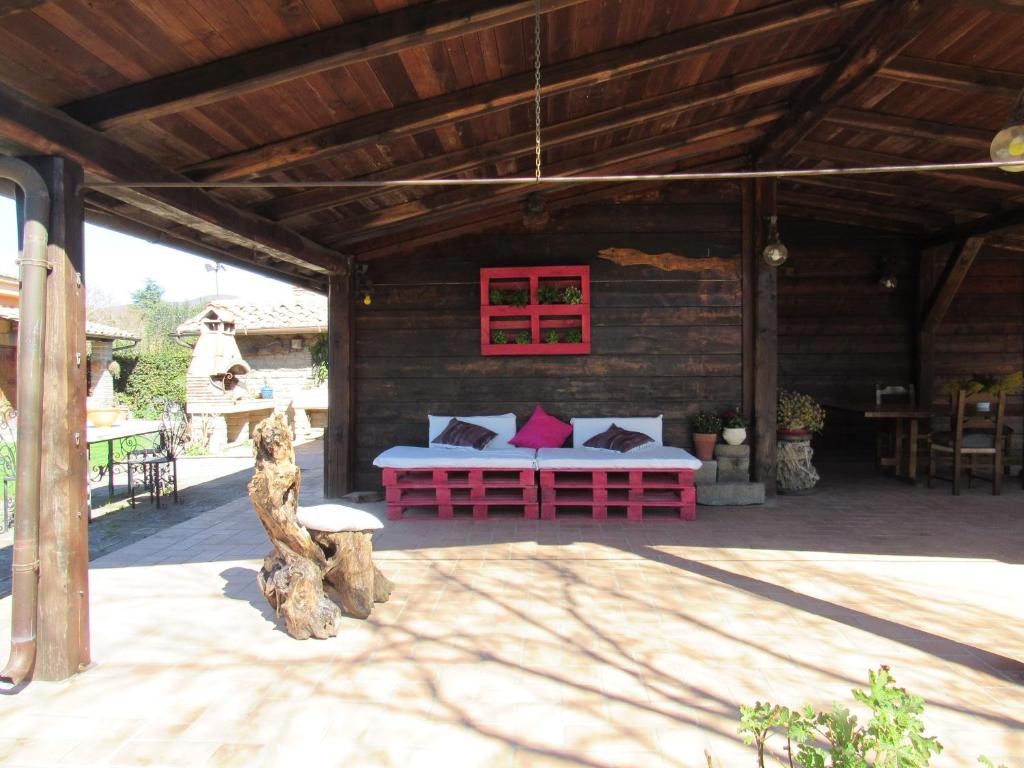 The lake chalet photo 3
