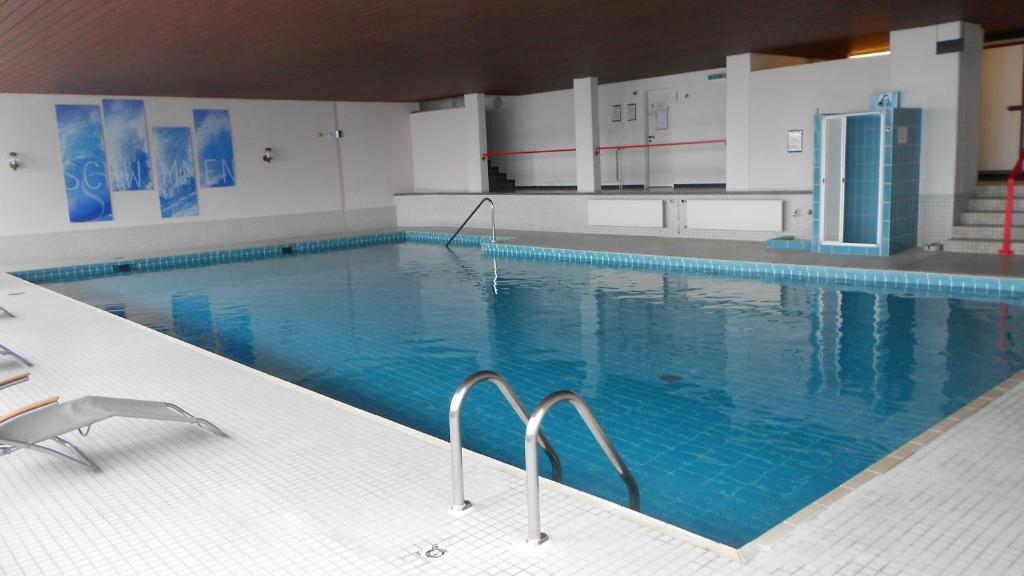 Ferienappartement mit Schwimmbad und Alpenblick photo 1