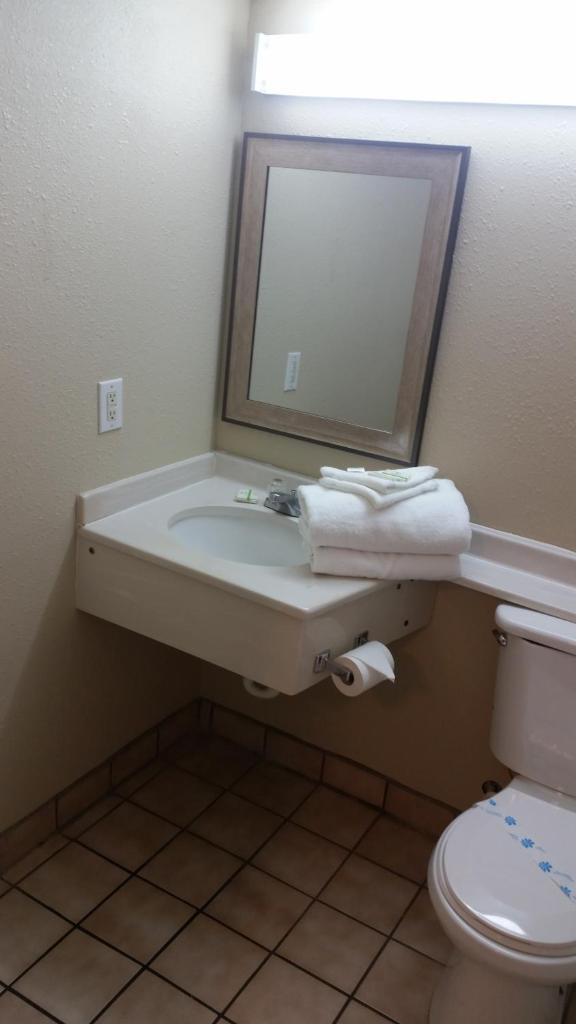 The Virginian Motel photo 3