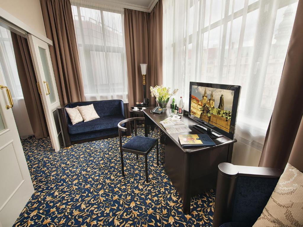 Сьюит (Полулюкс), Отель Royal Esprit