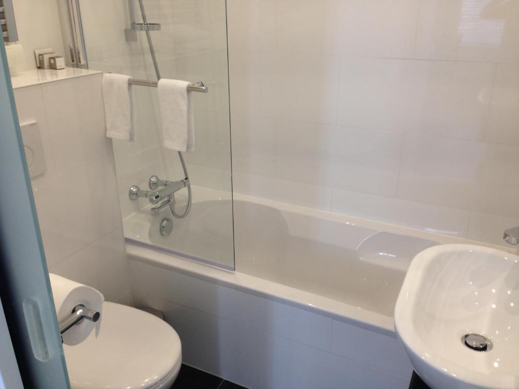 Antwerp Business Suites photo 2