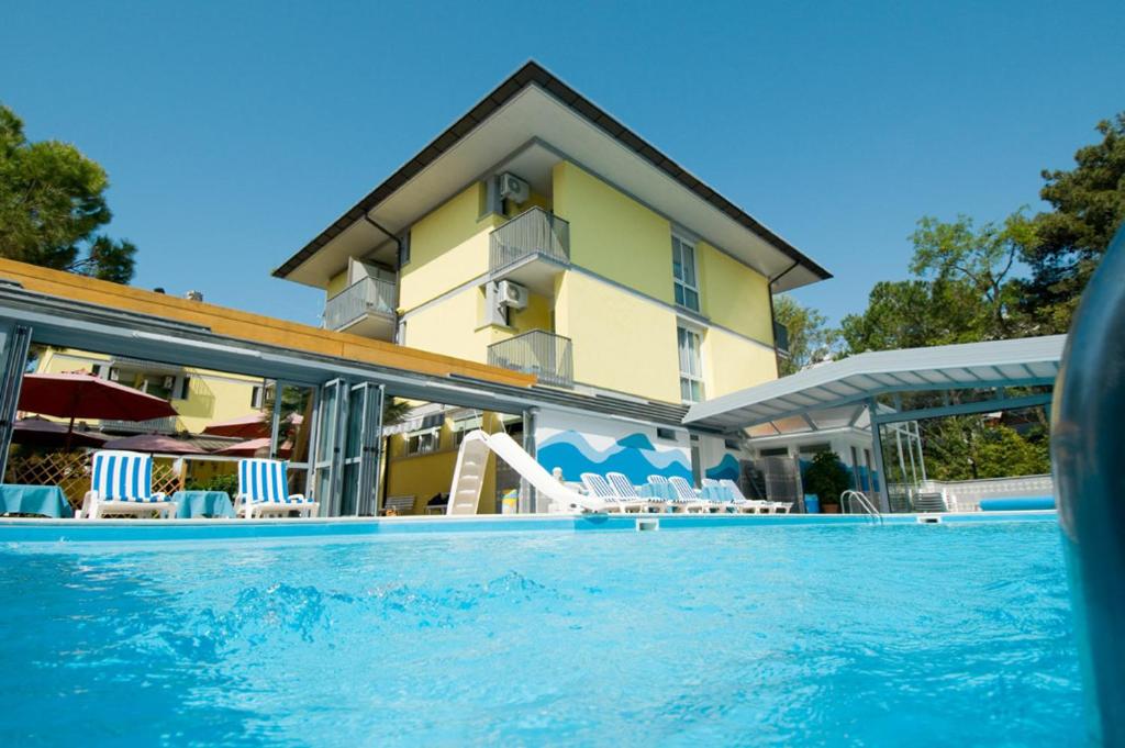Hotel Ai Pini photo 2