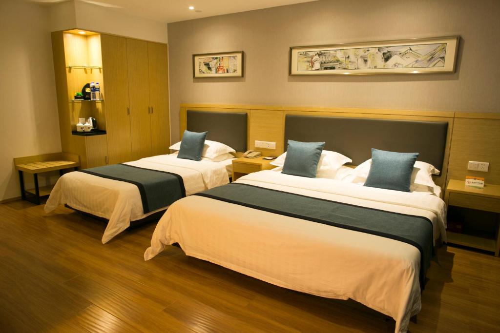 Семейный (Семейный номер (для 3 взрослых)), Citytel Inn