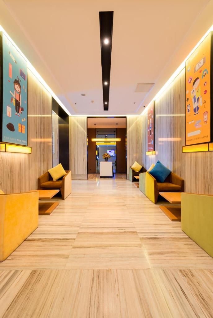 IU Hotel Guangzhou Jingxi Nanfang Hospital Station photo 1