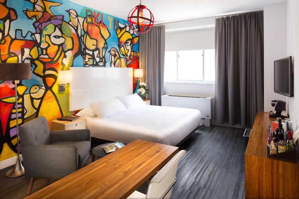 NU Hotel Brooklyn Room Type - Deluxe King Room
