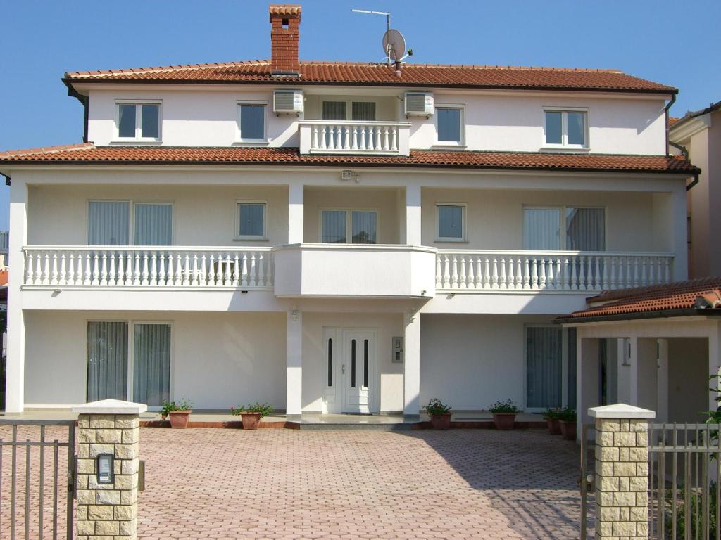 Villa Osipovica photo 1