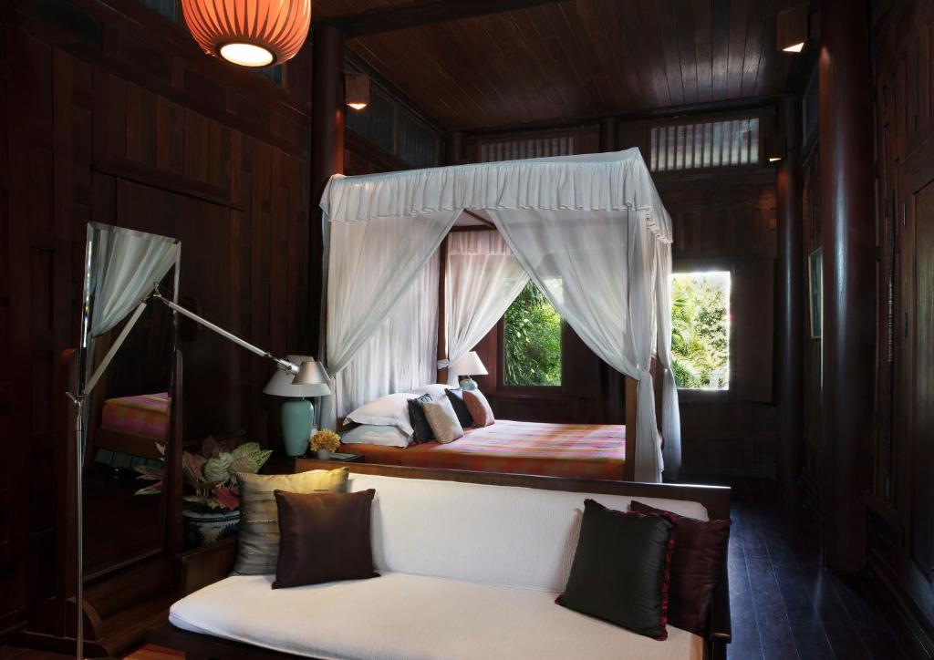 Сьюит (Люкс с видом на бассейн), Chakrabongse Villas