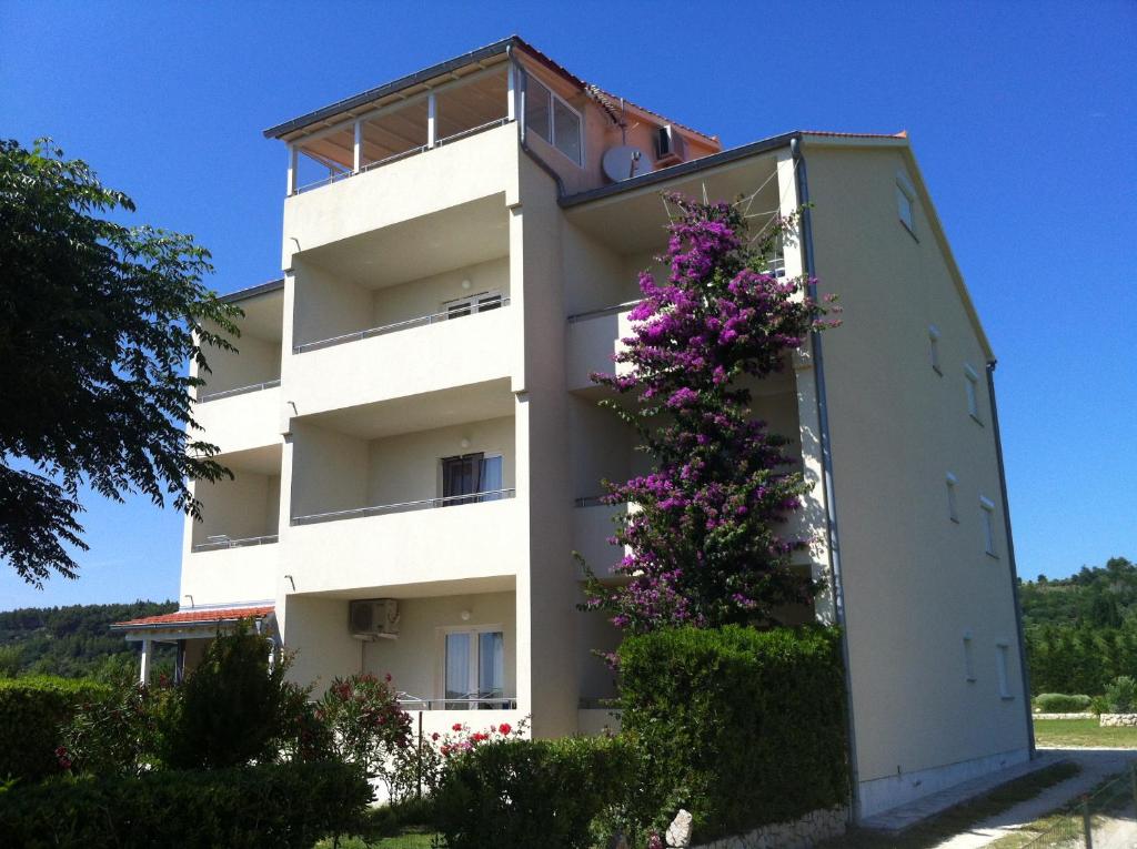 Apartment Manuela photo 4