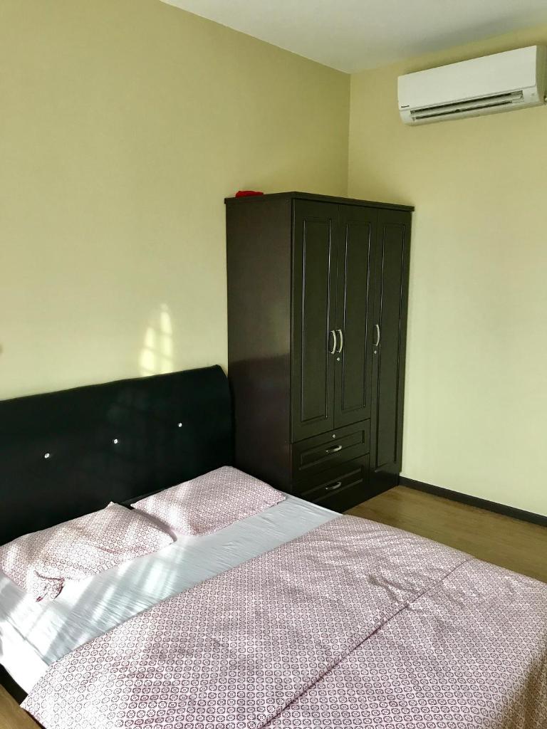 SS Homestay Borneo Housing SL3 - Tap to explore photos