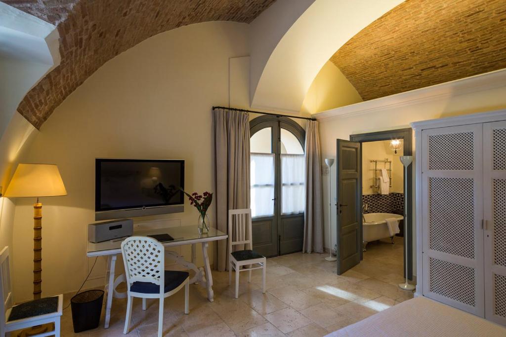 Palazzo Margherita photo 3