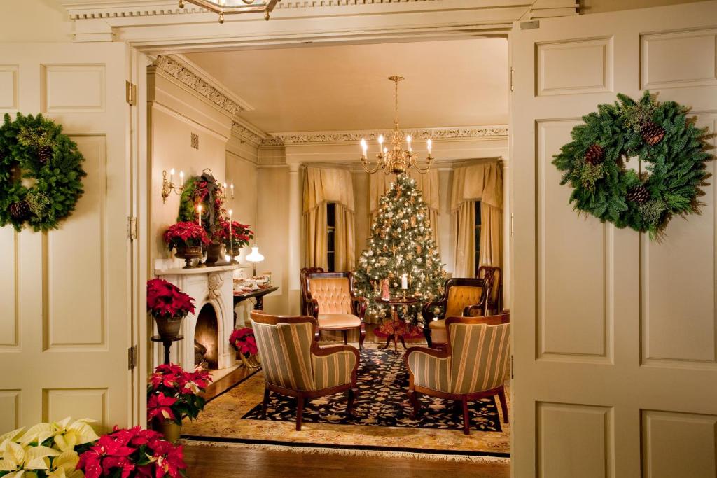 The Sayre Mansion photo 2