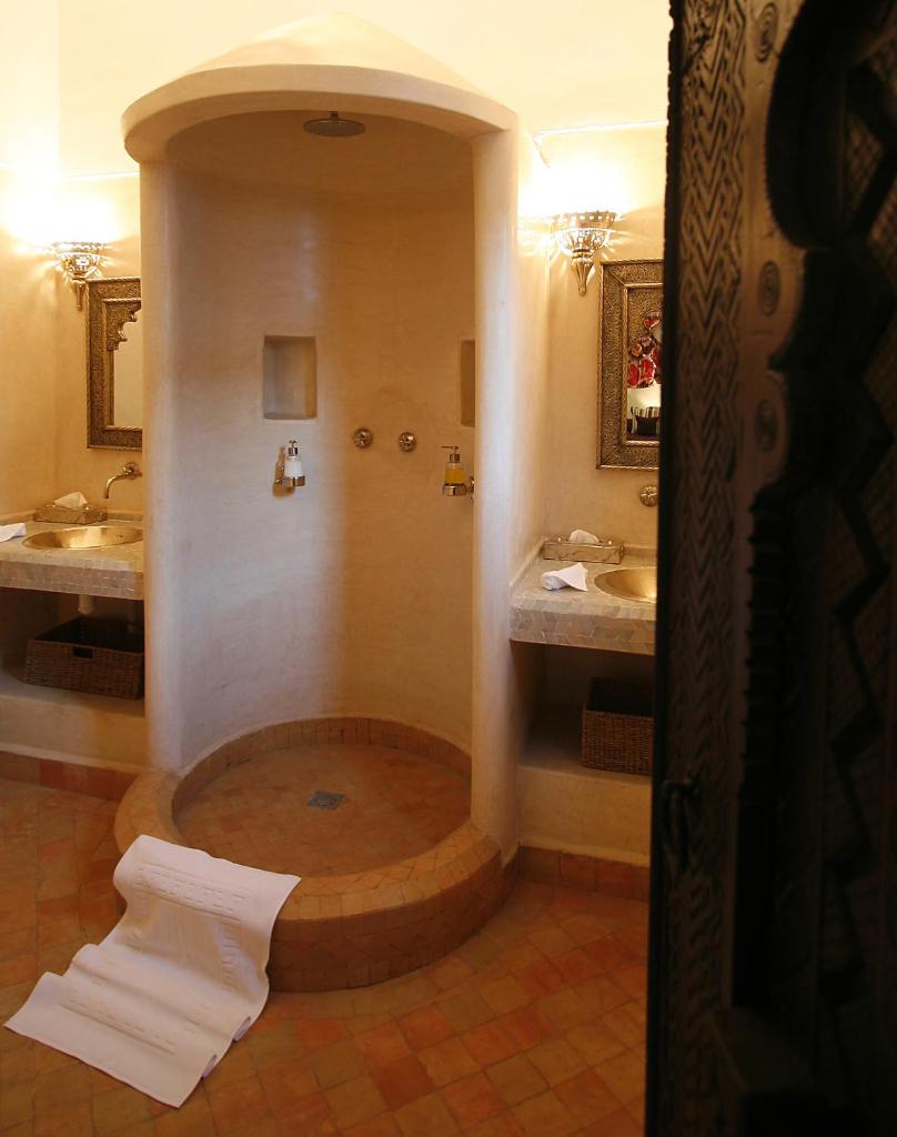 Сьюит (Люкс с кроватью размера «king-size»), Riad Assakina