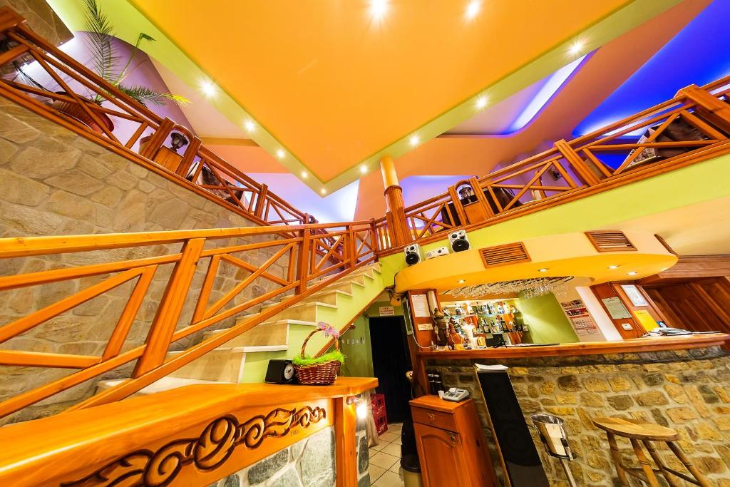 Family Hotel Ogi photo 4