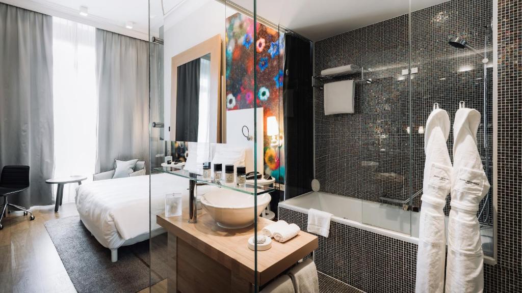 Двухместный (Двухместный номер Lifestyleс 1 кроватью - Вид на озеро), Hôtel Métropole Genève