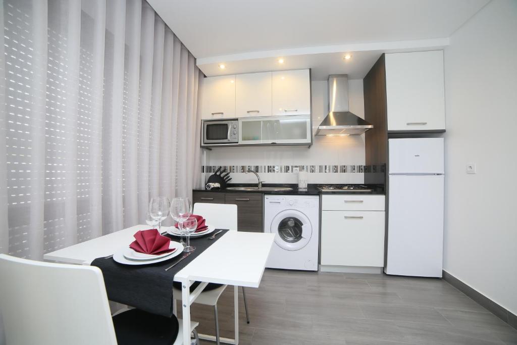 Студио (Двухместный номер-студио Делюкс с 1 кроватью), Gaivota Holidays