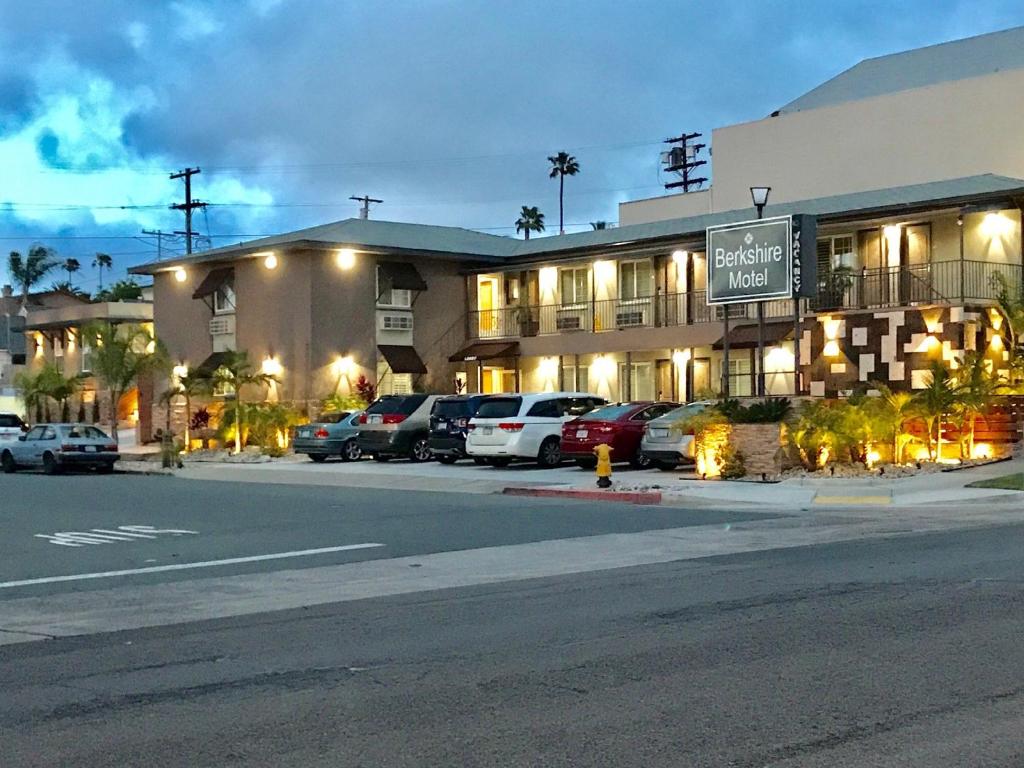 Berkshire Motor Hotel image