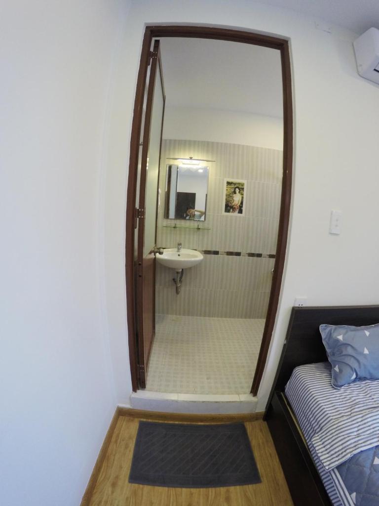 Двухместный (Небольшой двухместный номер с 1 кроватью), Happy Coffee Guesthouse