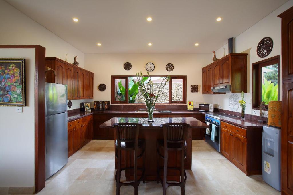 Вилла (Вилла с 4 спальнями и собственным бассейном), Satori Villas Bali