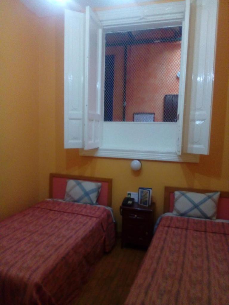 Двухместный (Двухместный номер с 1 кроватью и общей ванной комнатой), Hotel Isabel