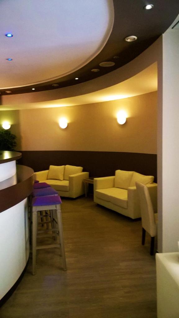 Ambassador Suites Antwerp photo 3