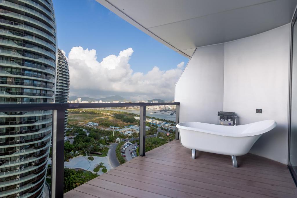 Студио (Номер-студио с видом на море), Sanya Phoenix Island Short Rental Apartment