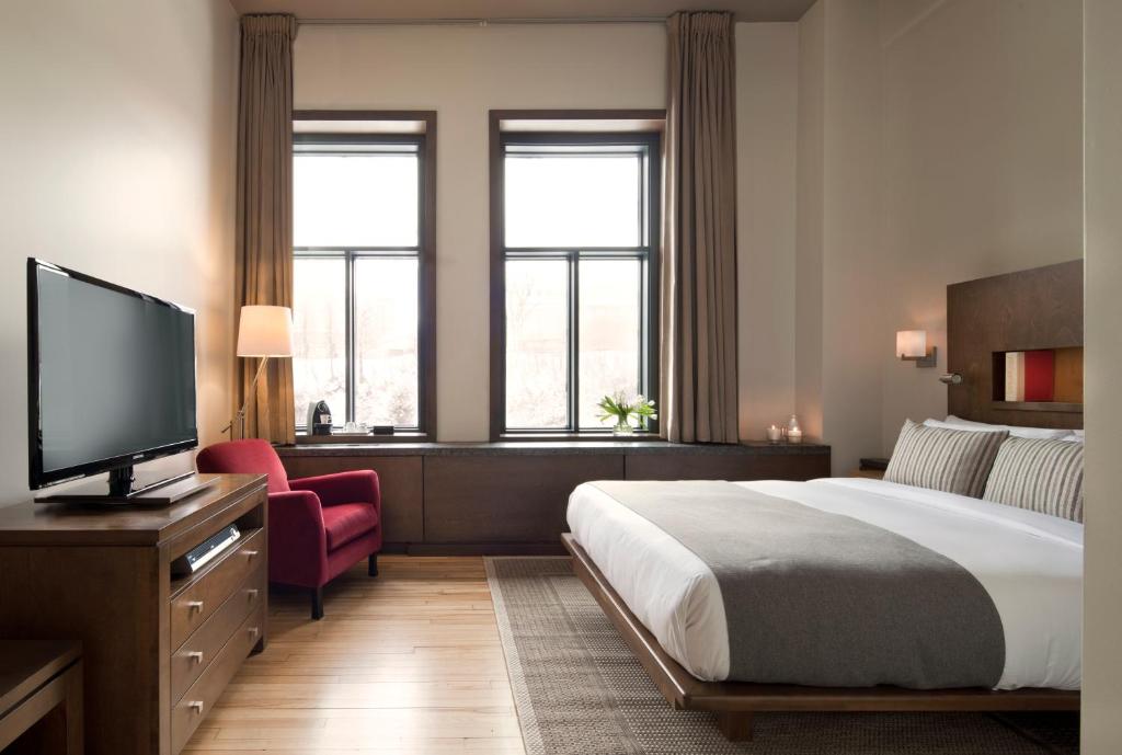 Hotel 71 by Preferred Hotels & Resorts photo 1