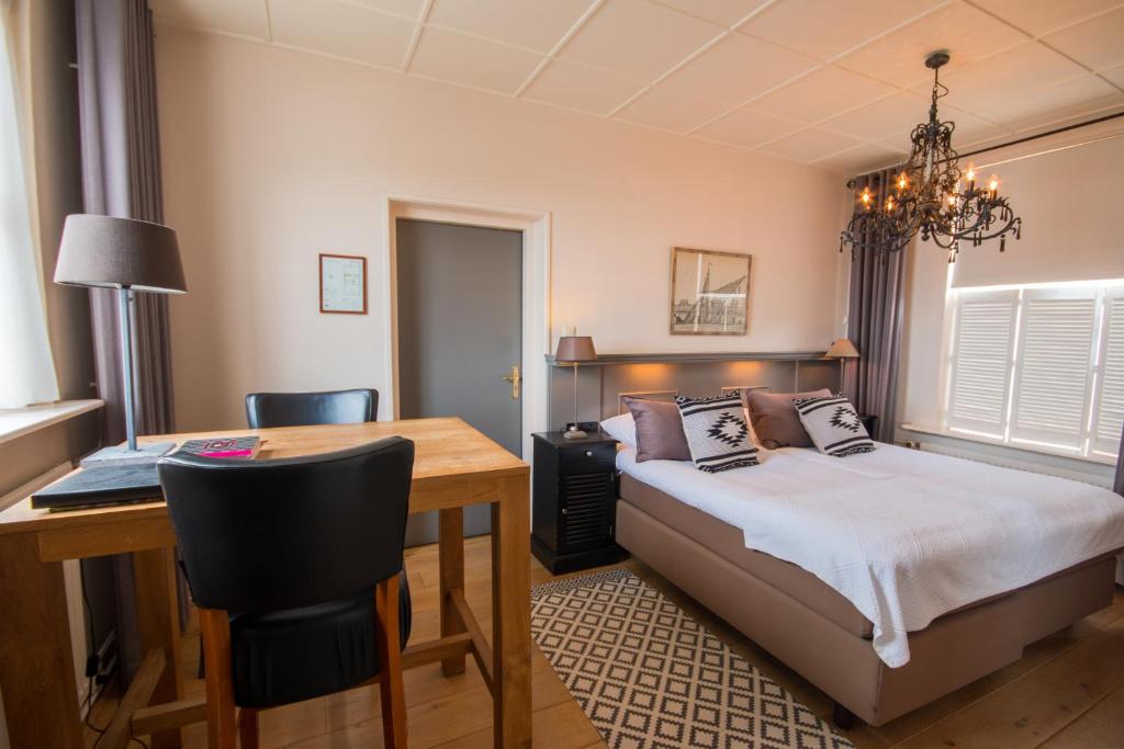 Двухместный (Двухместный номер с 2 отдельными кроватями), Auberge de Campveerse Toren